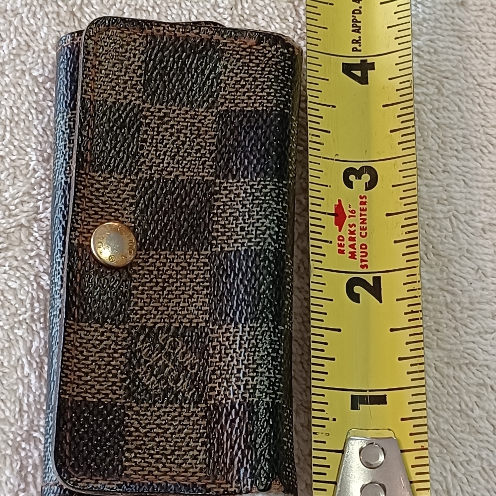 Louis Vuitton Key Holder with all 4 Hooks GUC Brown Damier Pattern Gold Snap